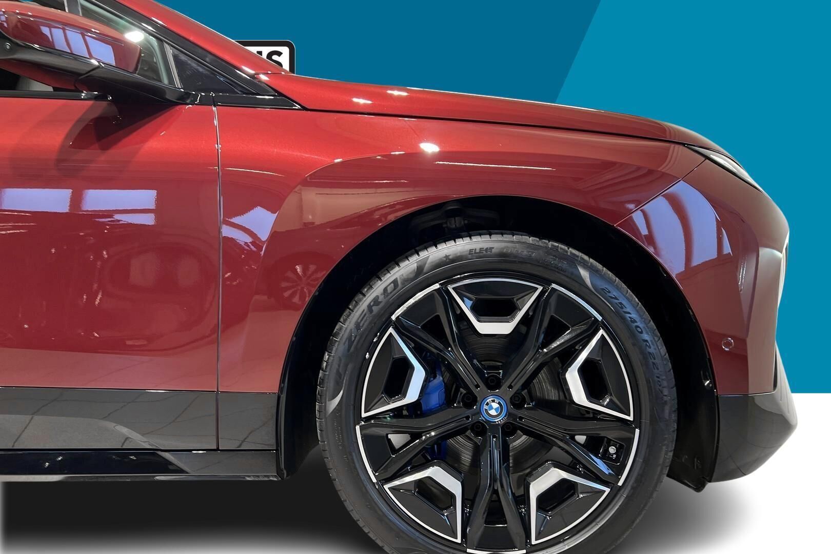 BMW IX iso kuva 12