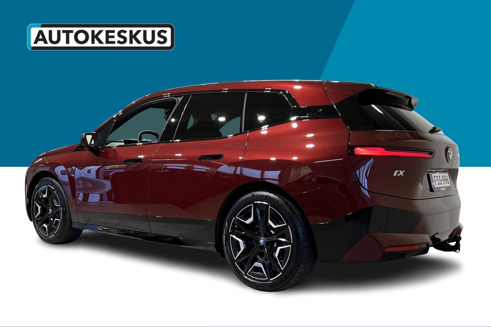 BMW IX iso kuva 6