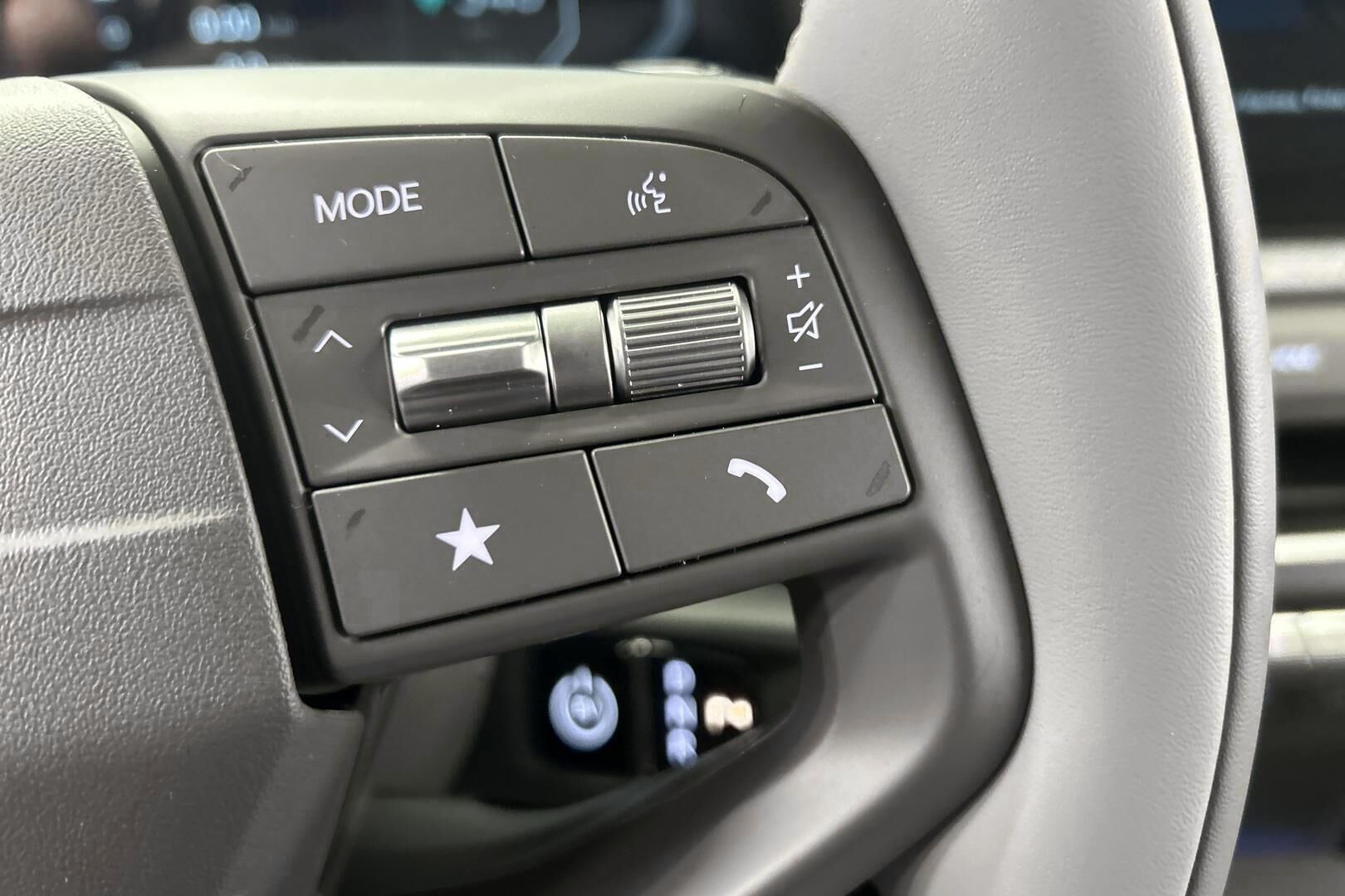 Kia EV3 iso kuva 15