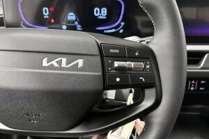 Kia Stonic esikatselu 17