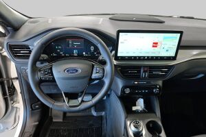 Ford Kuga esikatselu 10