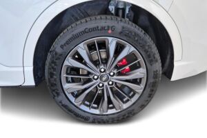 Ford Kuga esikatselu 12