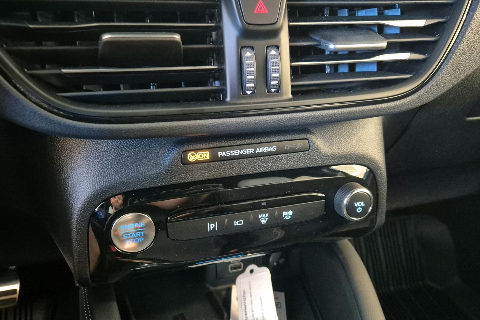 Ford Kuga iso kuva 15