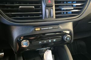 Ford Kuga esikatselu 15