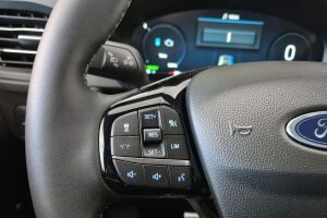 Ford Kuga esikatselu 18