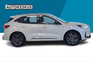 Ford Kuga esikatselu 3