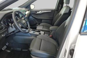 Ford Kuga esikatselu 8