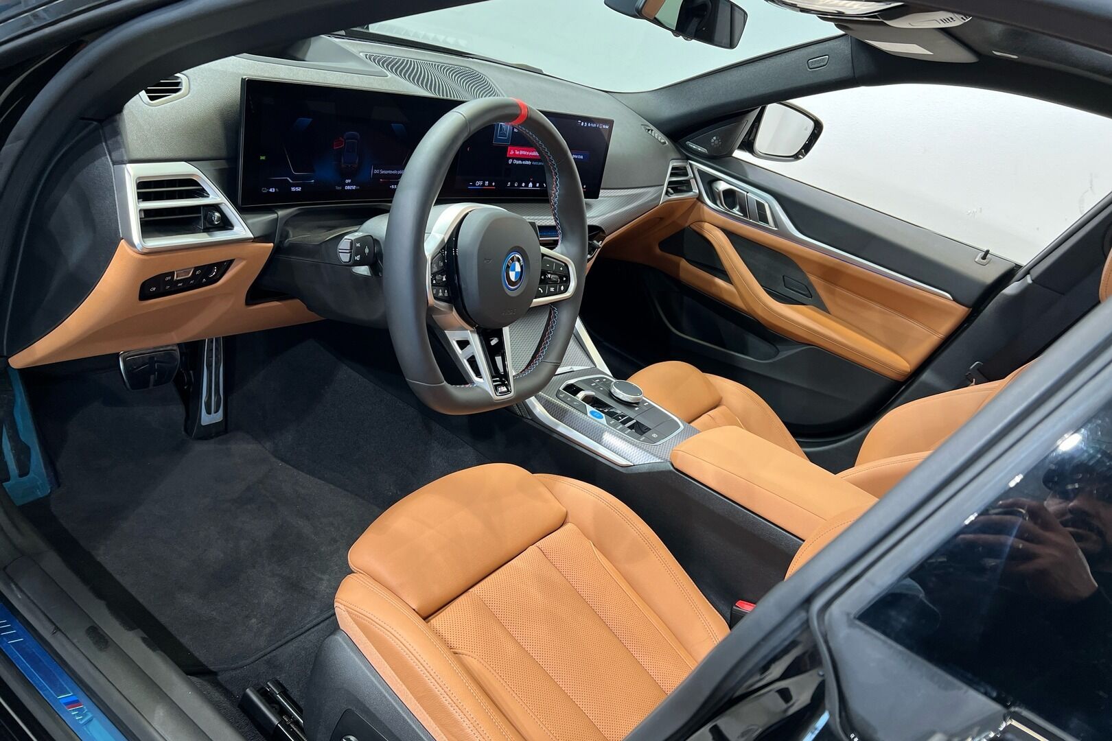 BMW I4 M50 iso kuva 9