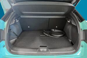 Nissan Leaf esikatselu 11