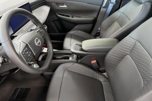 Nissan Leaf esikatselu 8