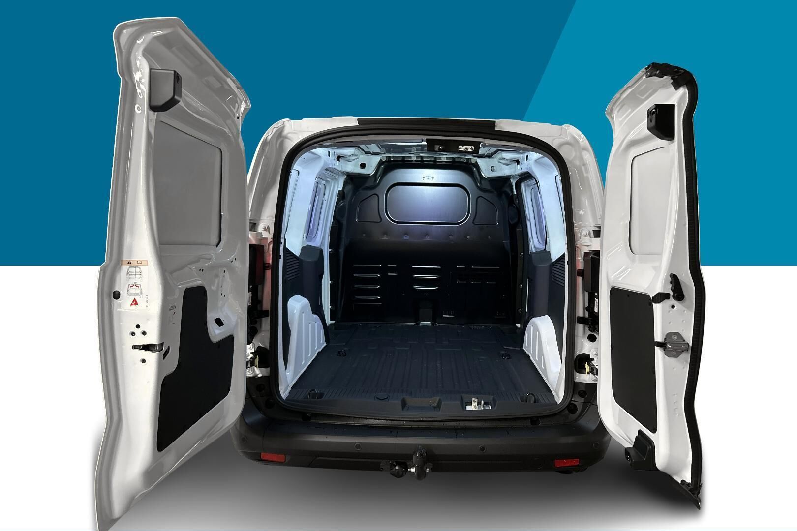 Ford Transit Courier iso kuva 11