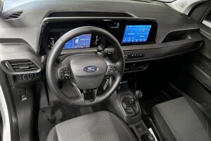 Ford Transit Courier esikatselu 13