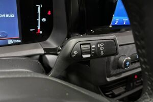 Ford Transit Courier esikatselu 25