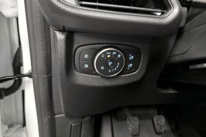 Ford Transit Courier esikatselu 26