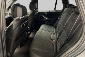 BMW X5 esikatselu 8