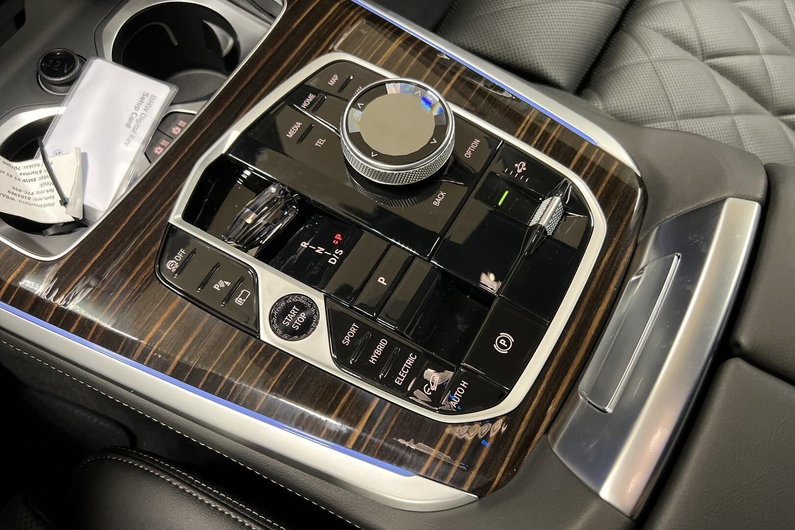 BMW X5 iso kuva 23