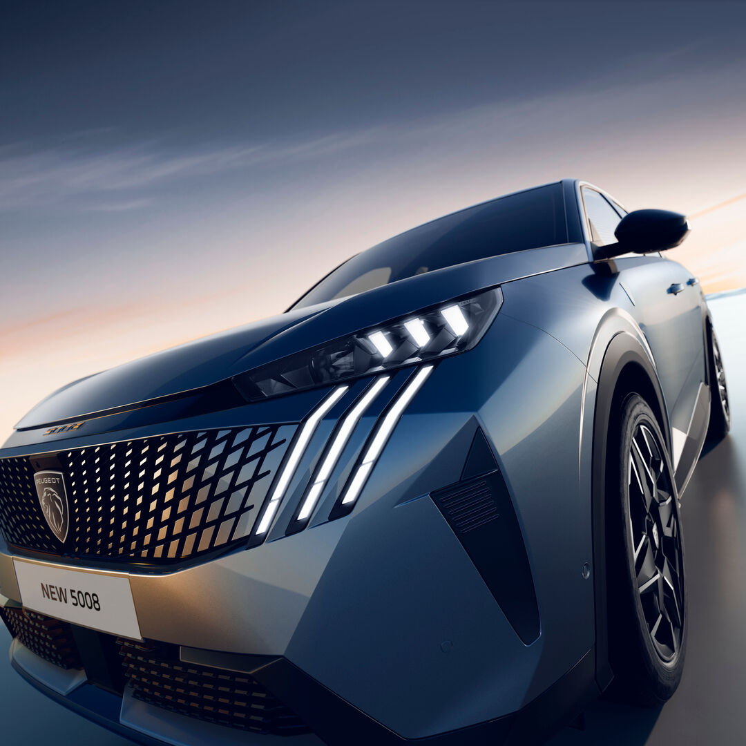 Peugeot 5008 iso kuva 0