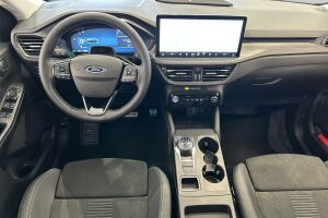 Ford Kuga esikatselu 14