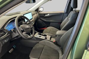 Ford Kuga esikatselu 8