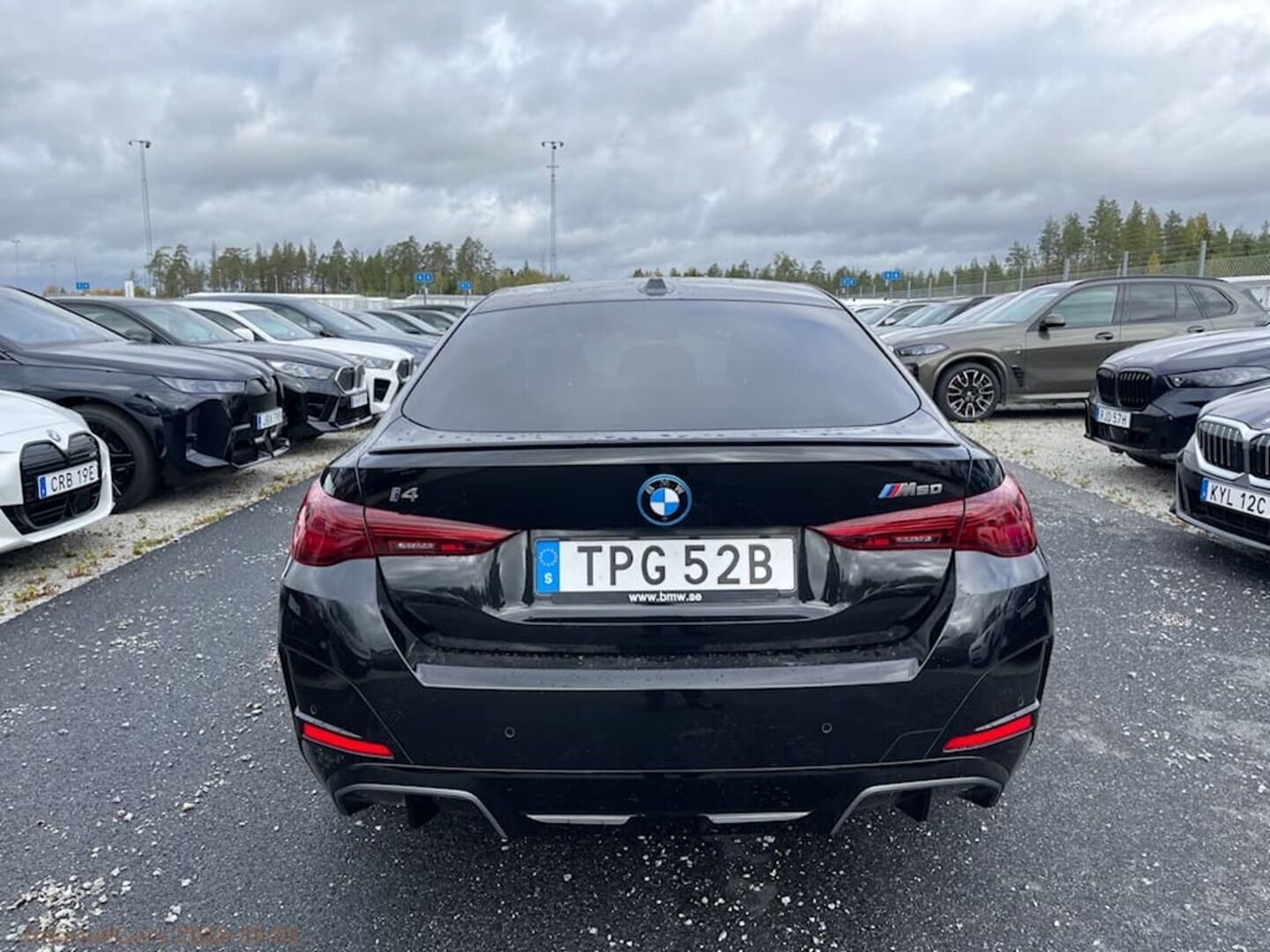BMW I4 M50 iso kuva 5