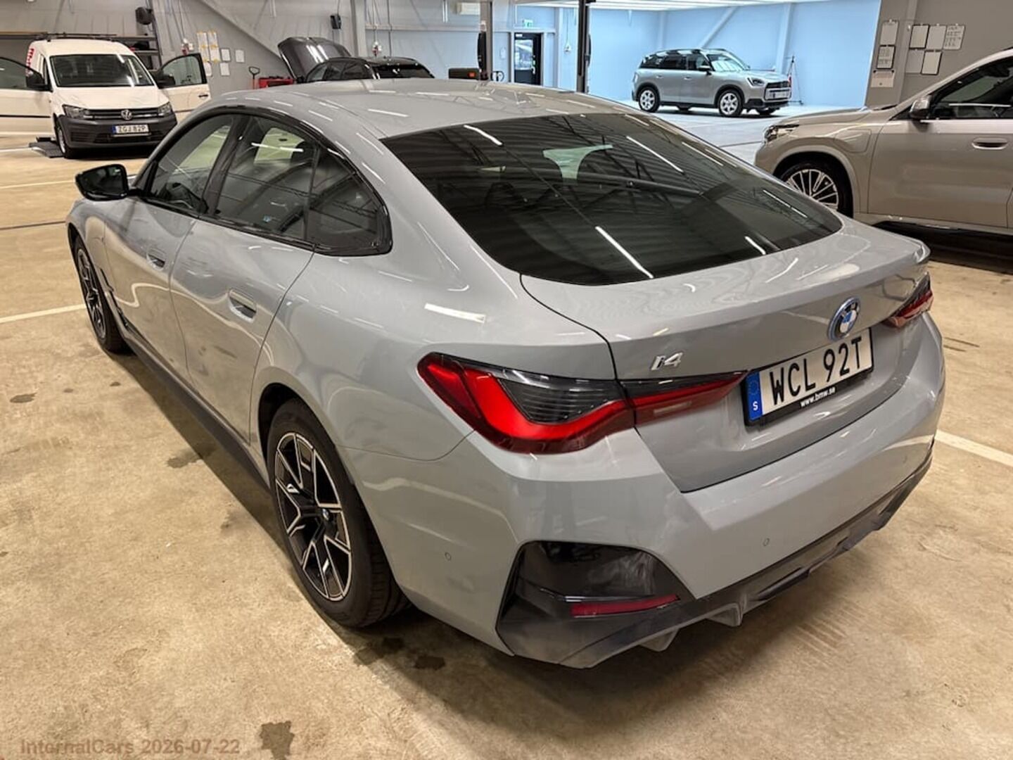 BMW I4 iso kuva 3
