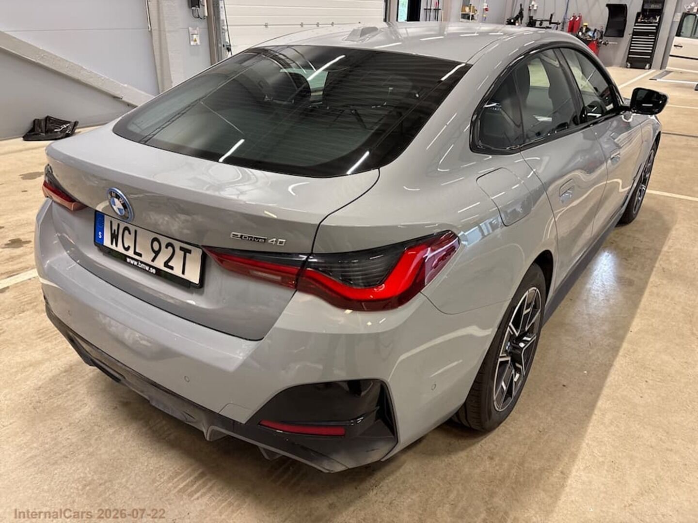 BMW I4 iso kuva 4