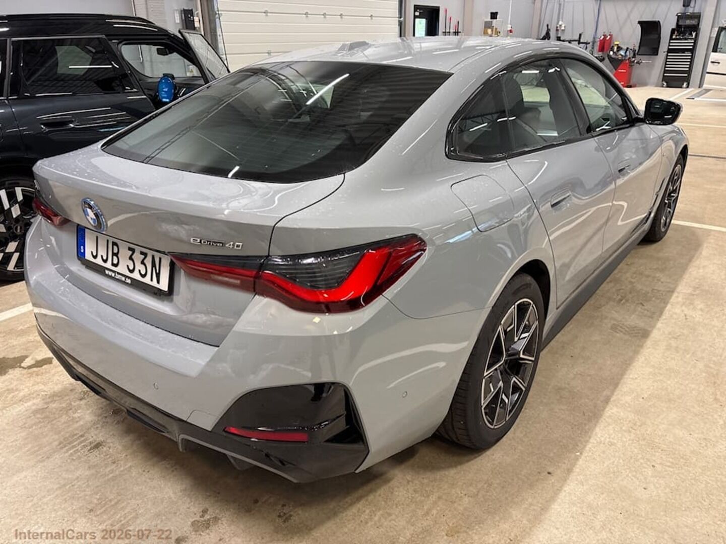 BMW I4 iso kuva 4