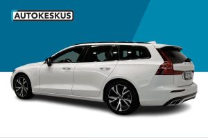 Volvo V60 esikatselu 24