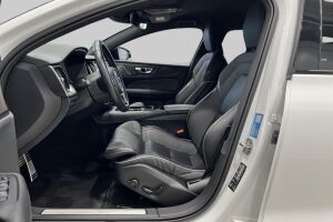 Volvo V60 esikatselu 25