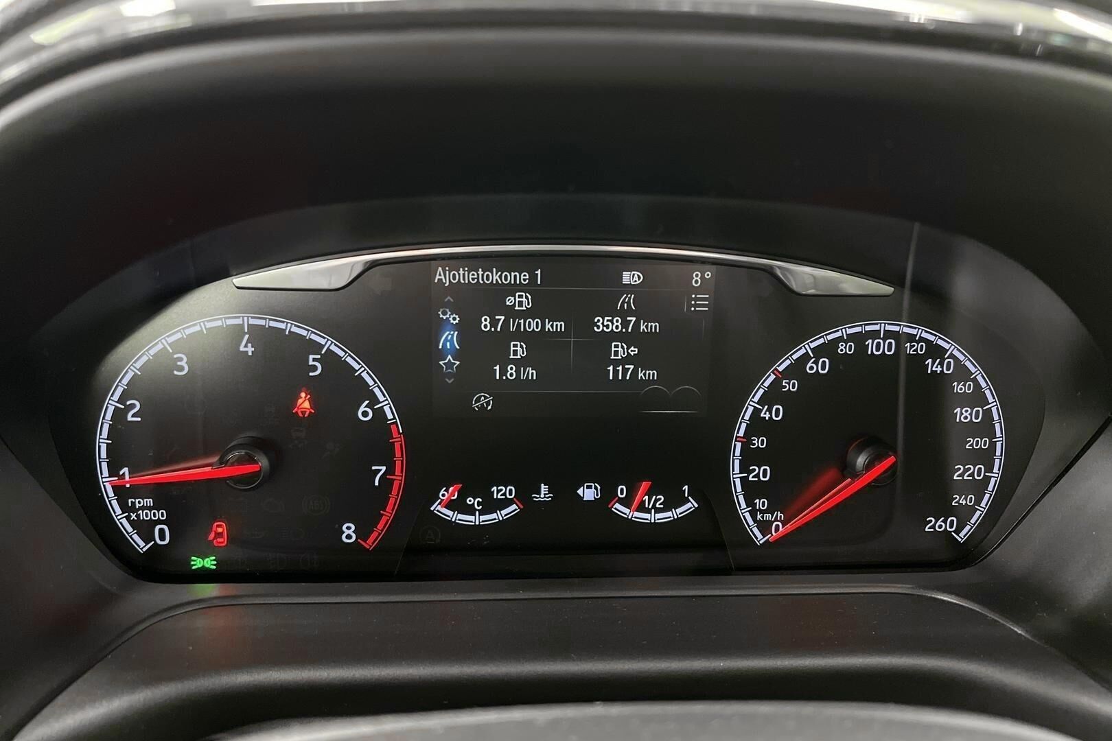 Ford Fiesta iso kuva 13