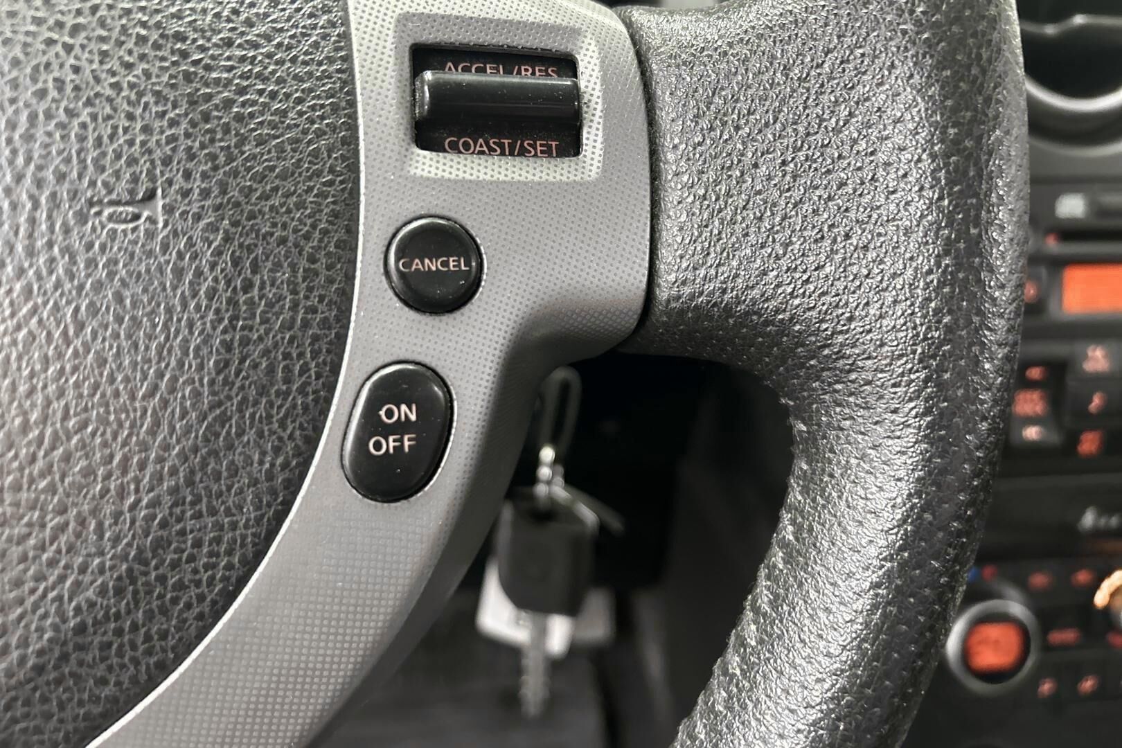 Nissan Qashqai iso kuva 16