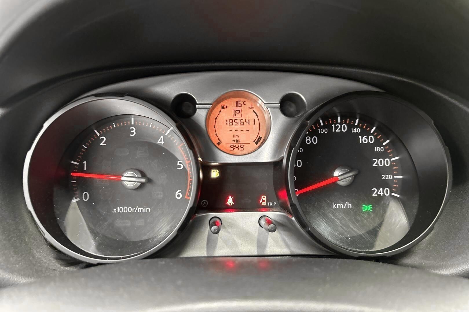 Nissan Qashqai iso kuva 17