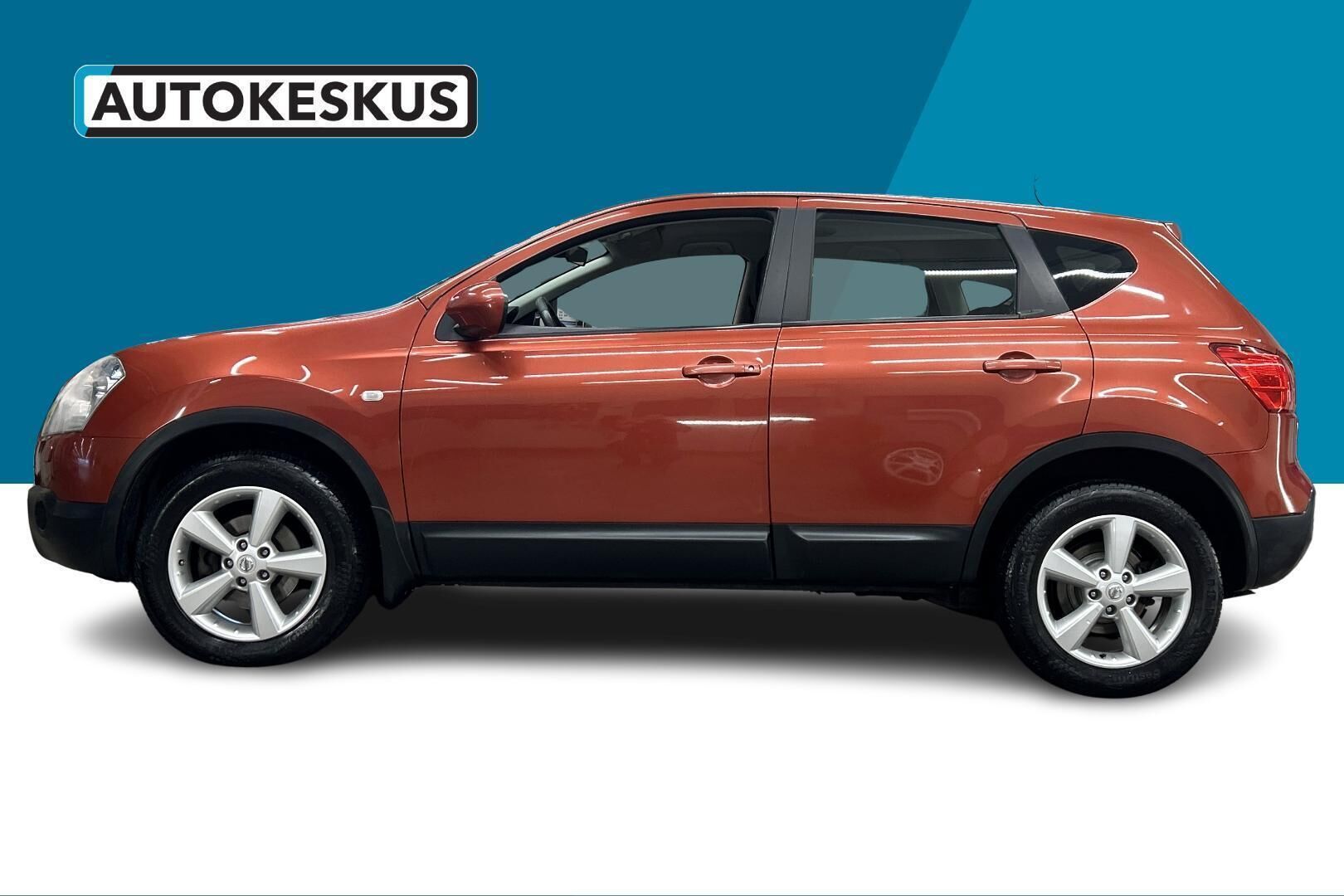 Nissan Qashqai iso kuva 8