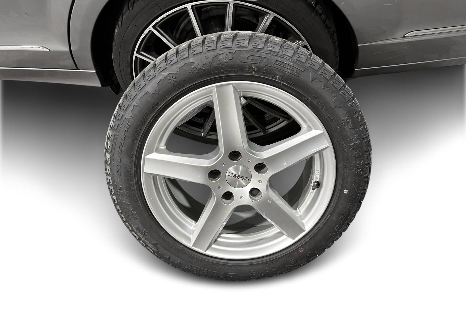 Mercedes-Benz C iso kuva 19