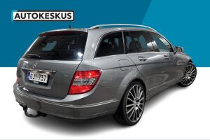 Mercedes-Benz C esikatselu 5