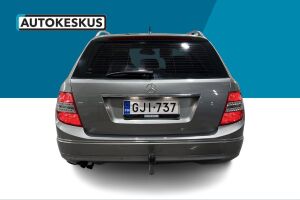 Mercedes-Benz C esikatselu 6