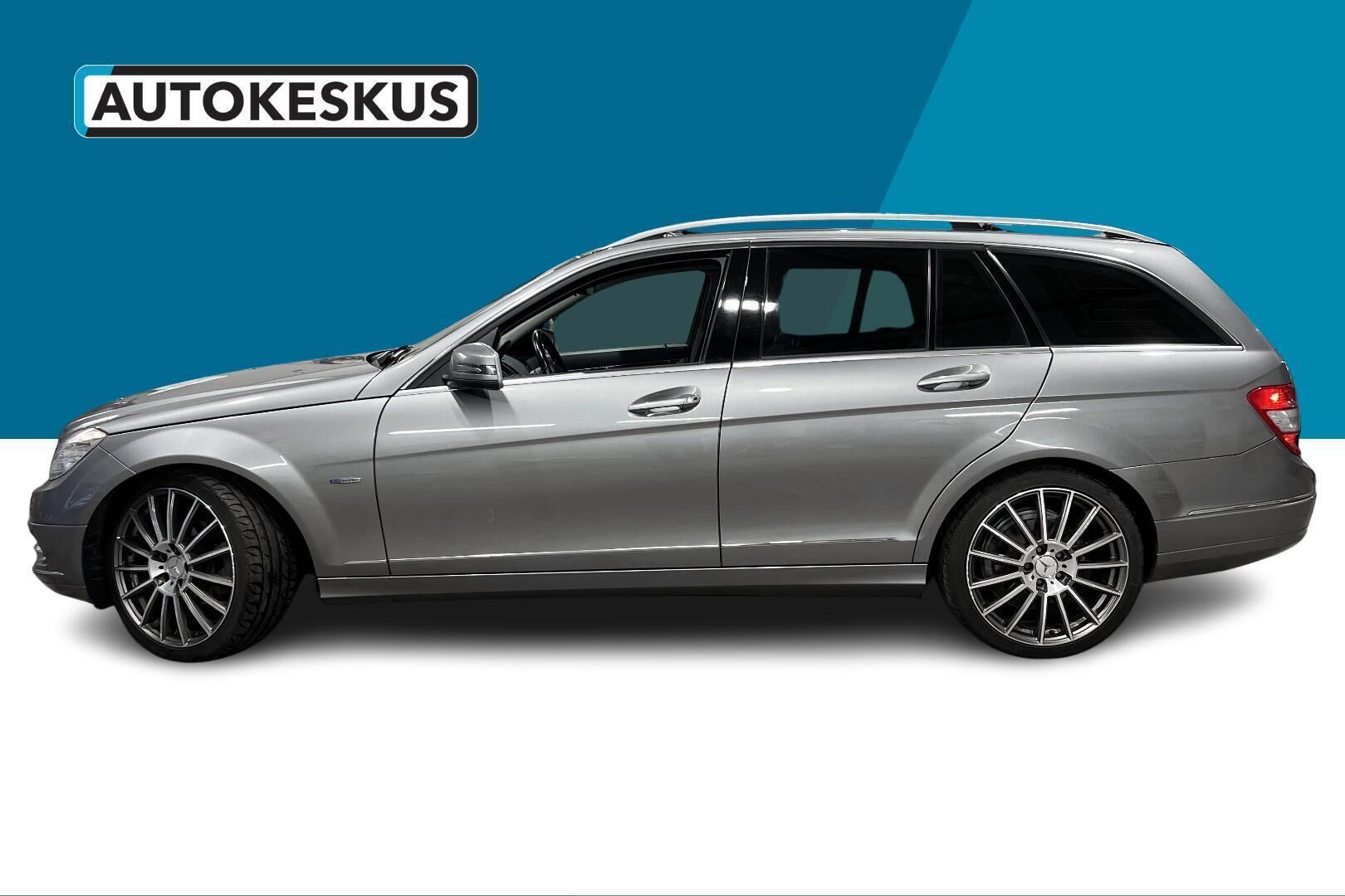 Mercedes-Benz C iso kuva 8