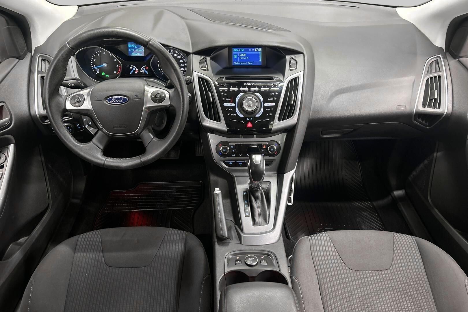 Ford Focus iso kuva 11