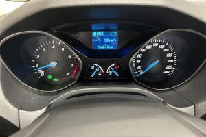 Ford Focus esikatselu 14