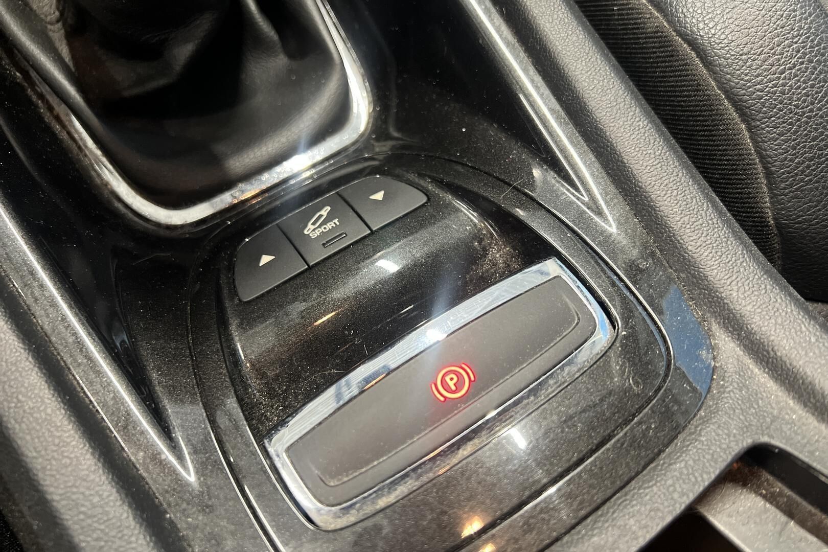 Citroen C5 iso kuva 19