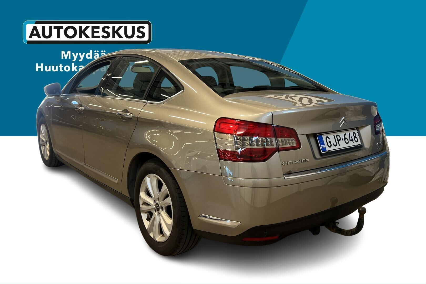 Citroen C5 iso kuva 6