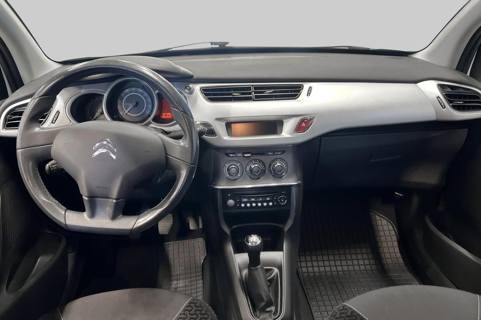 Citroen C3 iso kuva 11