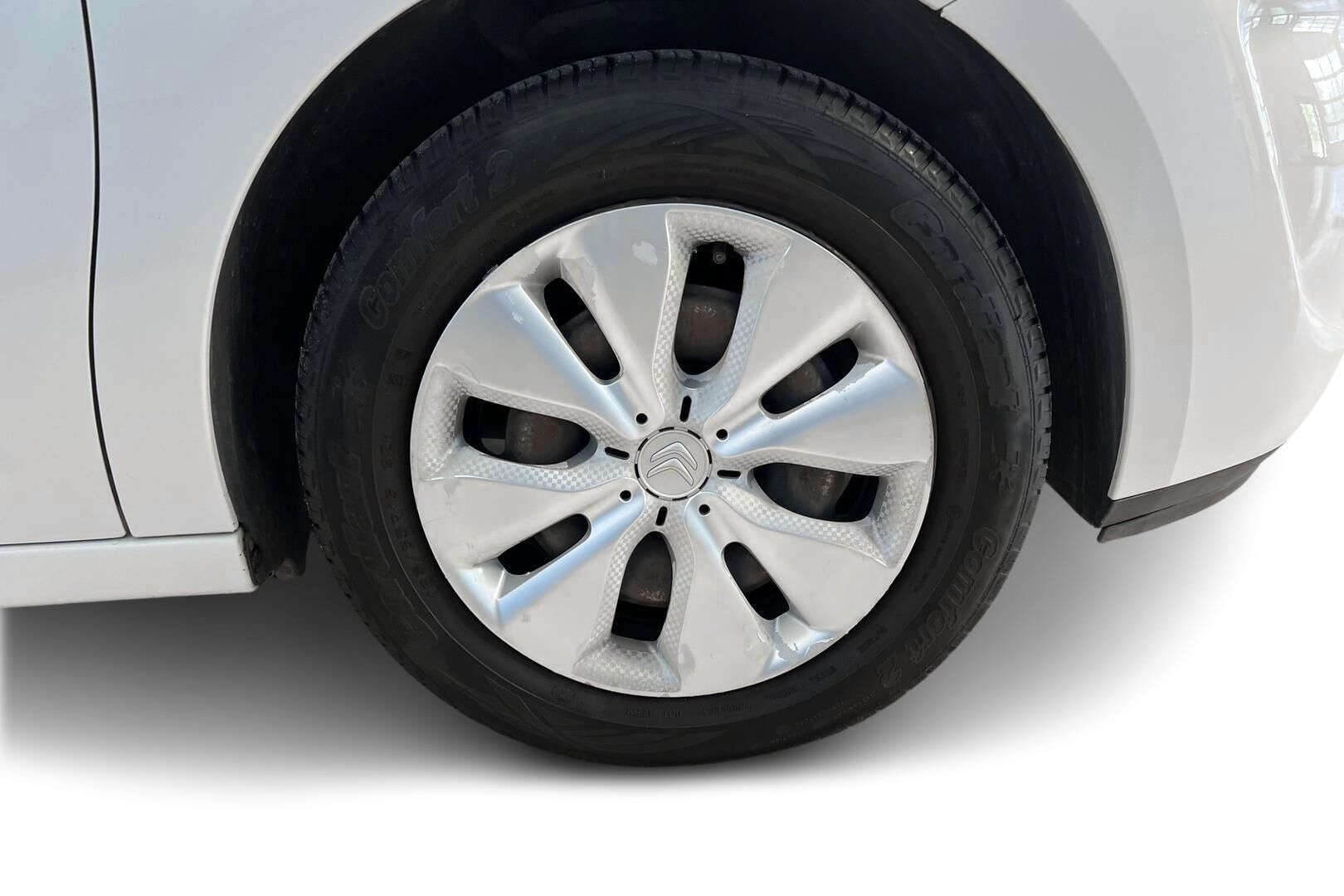 Citroen C3 iso kuva 13