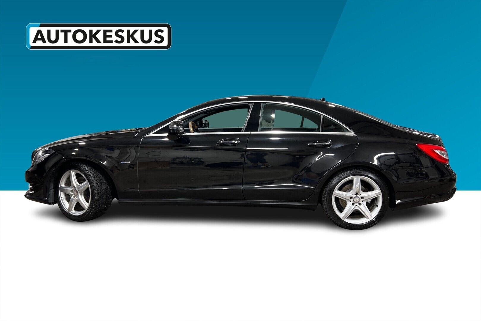 Mercedes-Benz CLS iso kuva 11