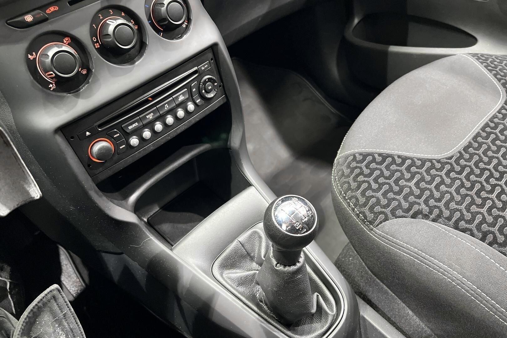 Citroen C3 iso kuva 17