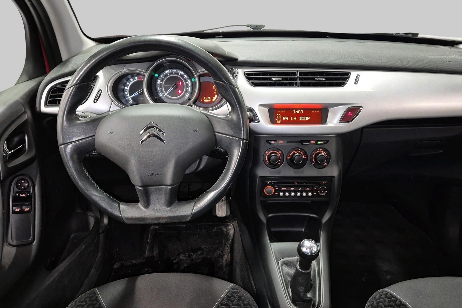 Citroen C3 iso kuva 2