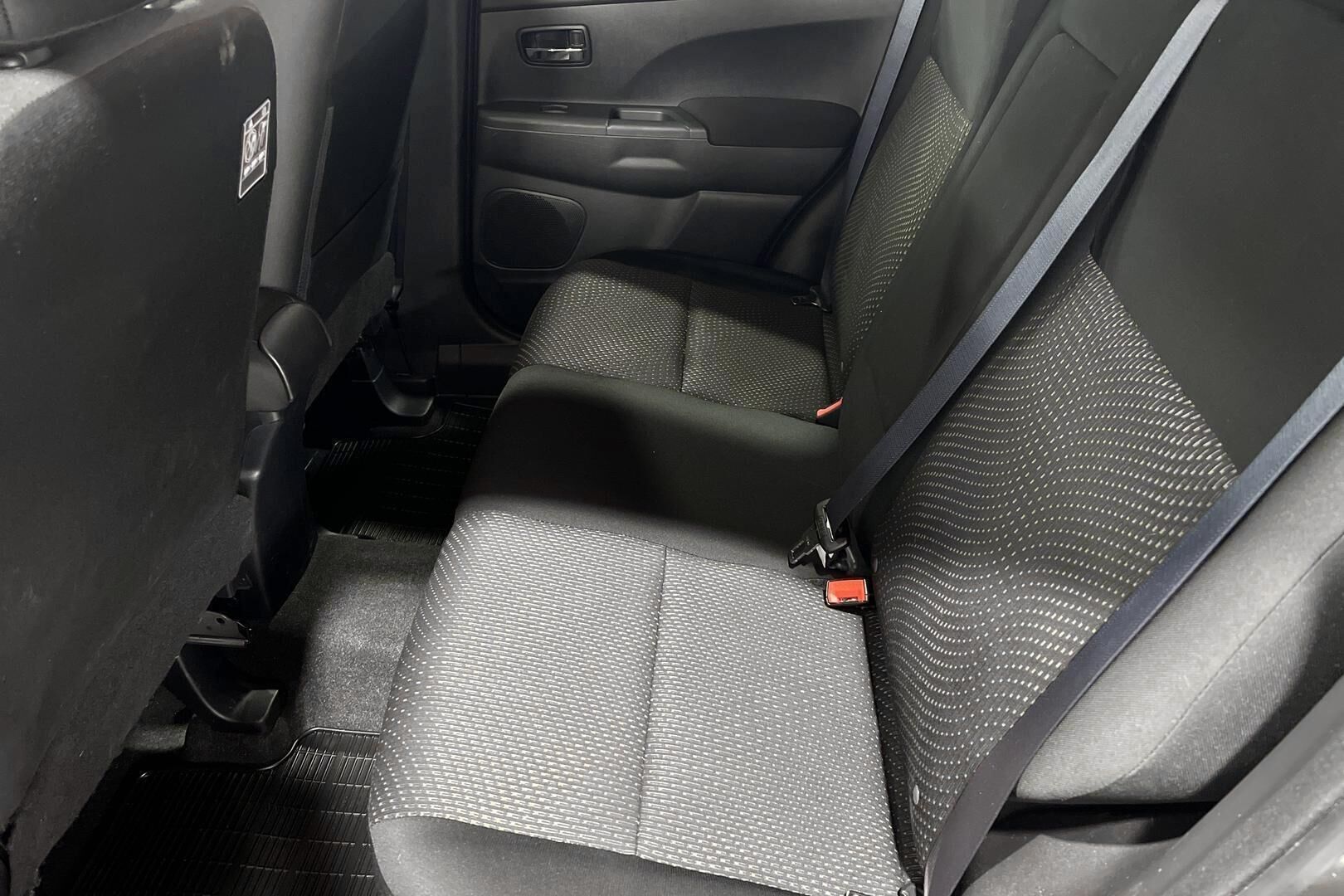 Mitsubishi ASX iso kuva 10