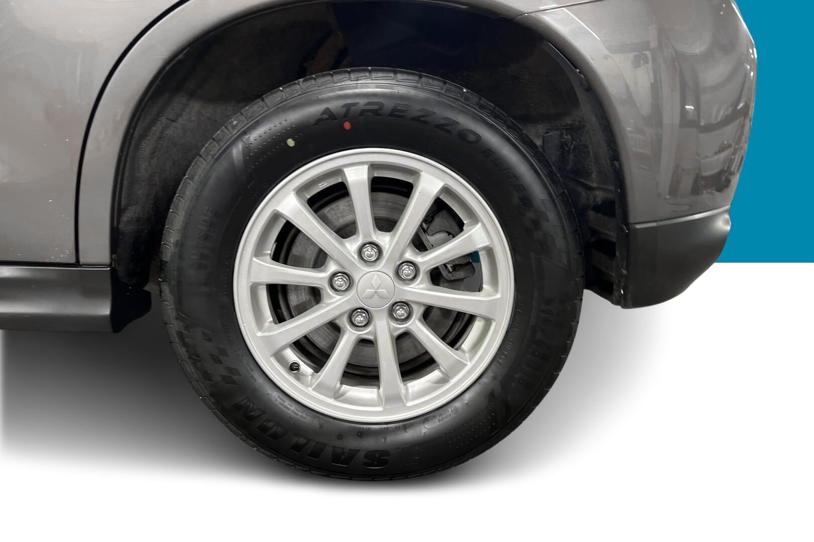 Mitsubishi ASX iso kuva 13