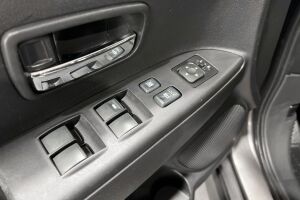 Mitsubishi ASX esikatselu 14