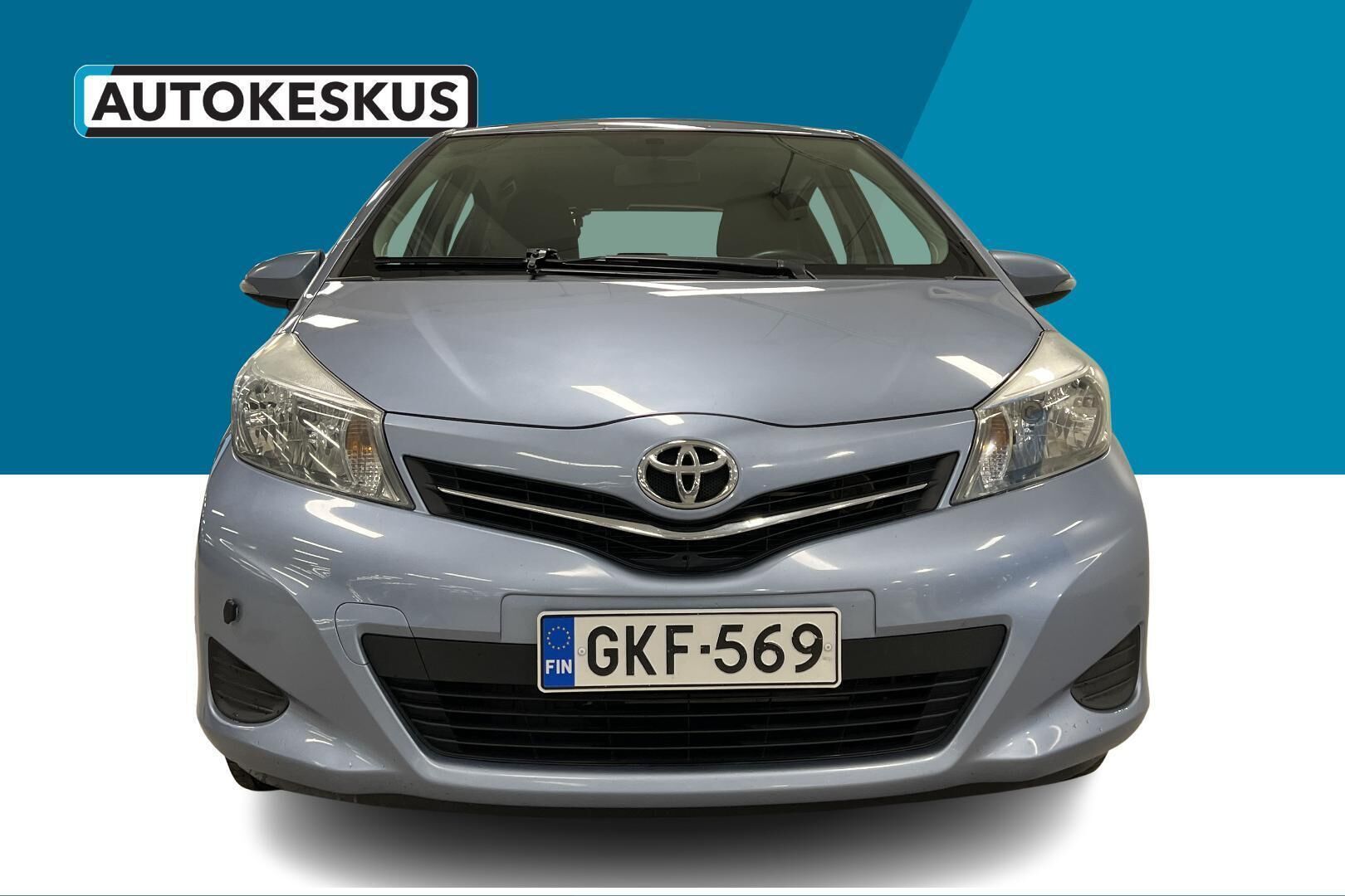 Toyota Yaris iso kuva 2